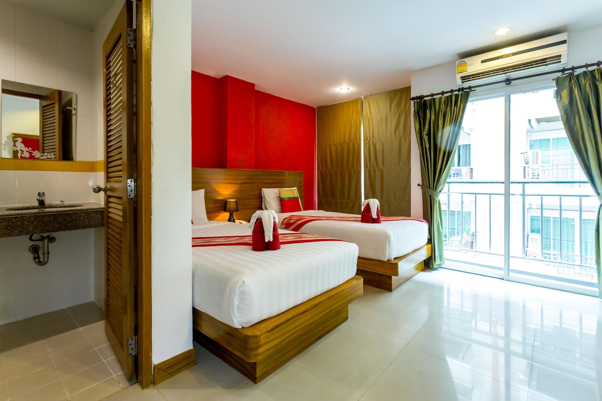 Pj Patong Resortel Exterior photo